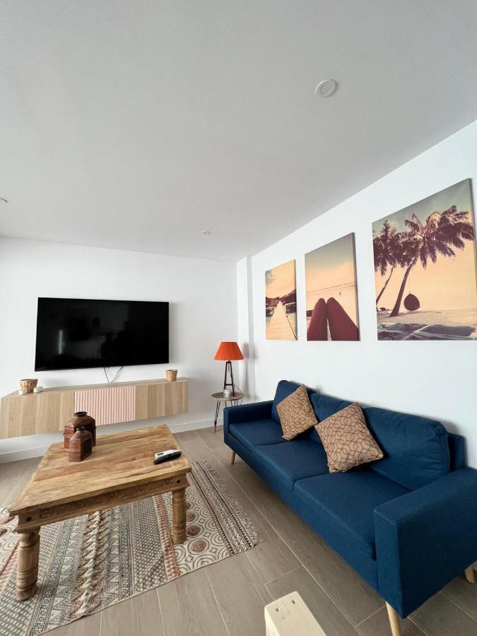 Apartamentos Buganvilla 滨海罗克塔斯 外观 照片