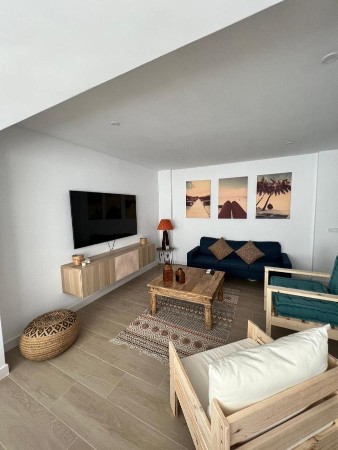 Apartamentos Buganvilla 滨海罗克塔斯 外观 照片