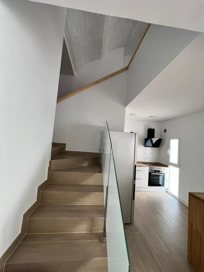Apartamentos Buganvilla 滨海罗克塔斯 外观 照片