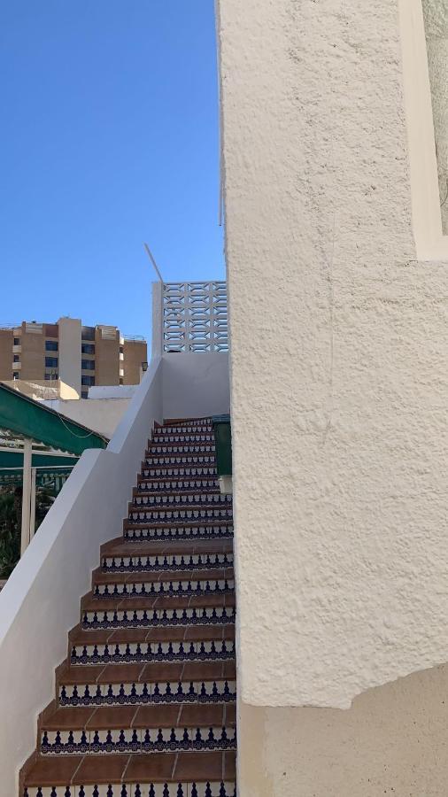 Apartamentos Buganvilla 滨海罗克塔斯 外观 照片