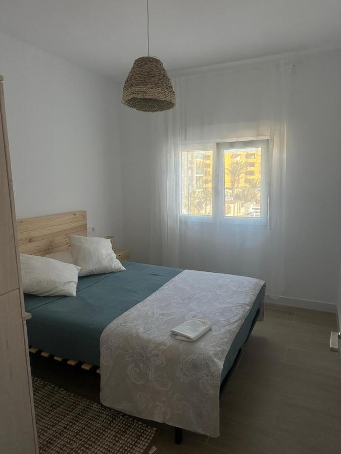 Apartamentos Buganvilla 滨海罗克塔斯 外观 照片