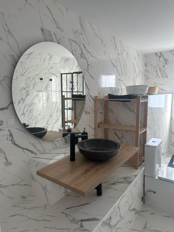 Apartamentos Buganvilla 滨海罗克塔斯 外观 照片