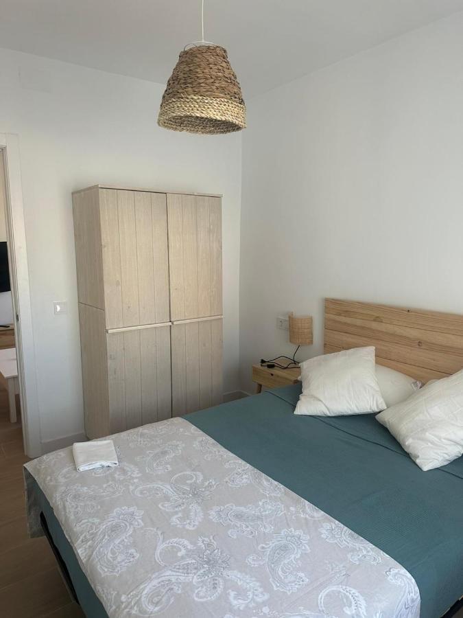 Apartamentos Buganvilla 滨海罗克塔斯 外观 照片